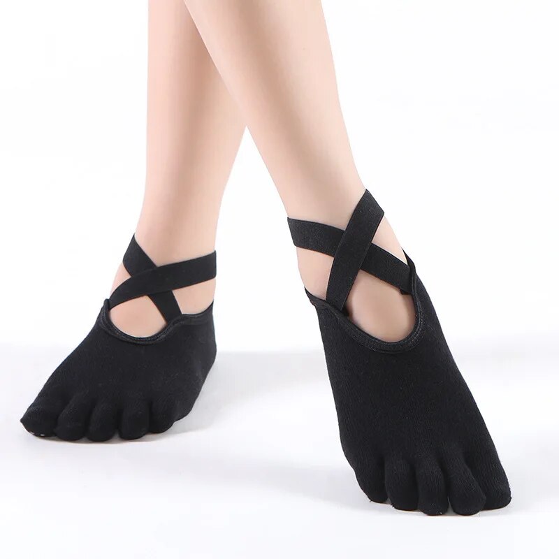 Comfortable Women Breathable Yoga Socks, Five Toe Silicone Non-Slip Bandage Pilates Socks for Ballet, Fitness, and Home