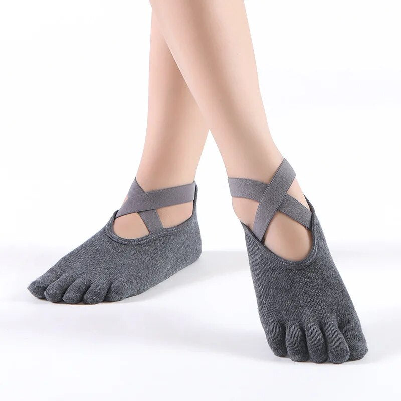 Comfortable Women Breathable Yoga Socks, Five Toe Silicone Non-Slip Bandage Pilates Socks for Ballet, Fitness, and Home