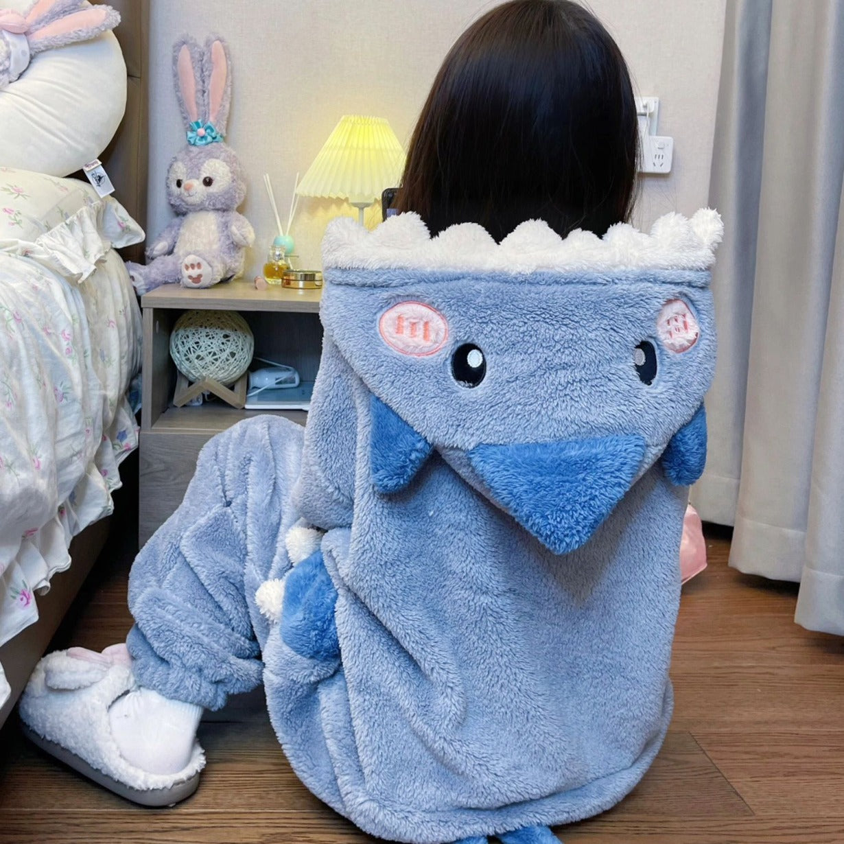 Women's Cartoon Shark Kigurumi, Cute Hooded Pajama Jumpsuit, Unicorn Sleepwear for Winter, Cosplay and Loungewear