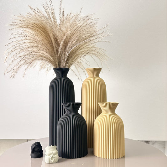 Set of Wavy Pattern Art Dry Vase, Dried Flower Vase for Home Desktop, Best Holiday Gift, Office Decoration Vase Ornament