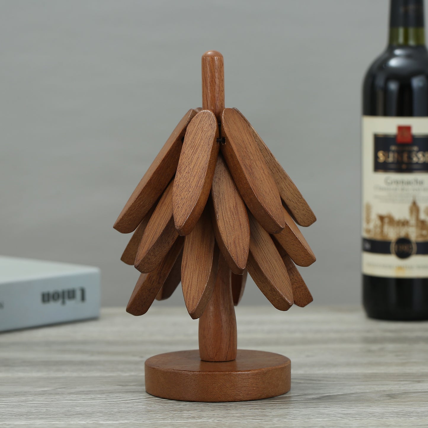 Walnut Wood Table Mat, Heat Resistant Coaster, Anti Scald Pot Holder for Kitchen and Restaurant Use