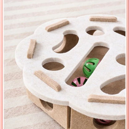 Sisal Cat Scratching Post For Indoor Cats With Interactive Toy