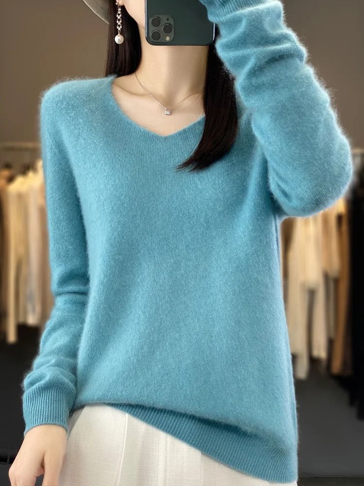 Merino Wool V-Neck Sweater for Women – Soft Cashmere Knit Pullover for Autumn and Winter