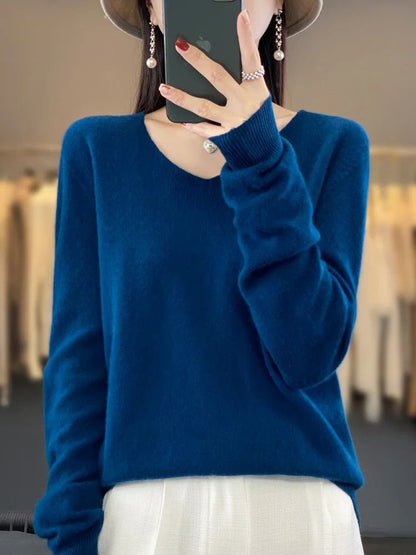 Merino Wool V-Neck Sweater for Women – Soft Cashmere Knit Pullover for Autumn and Winter