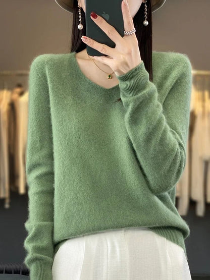 Merino Wool V-Neck Sweater for Women – Soft Cashmere Knit Pullover for Autumn and Winter