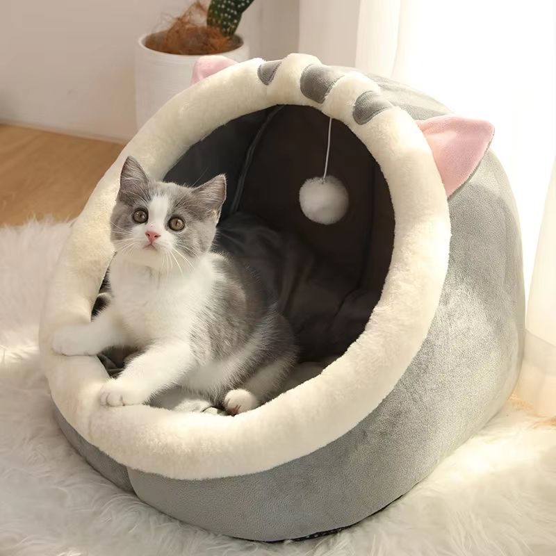 Deep Sleep Cartoon Cat Bed – Foldable, Washable Pet Sleeping Mat & Cave