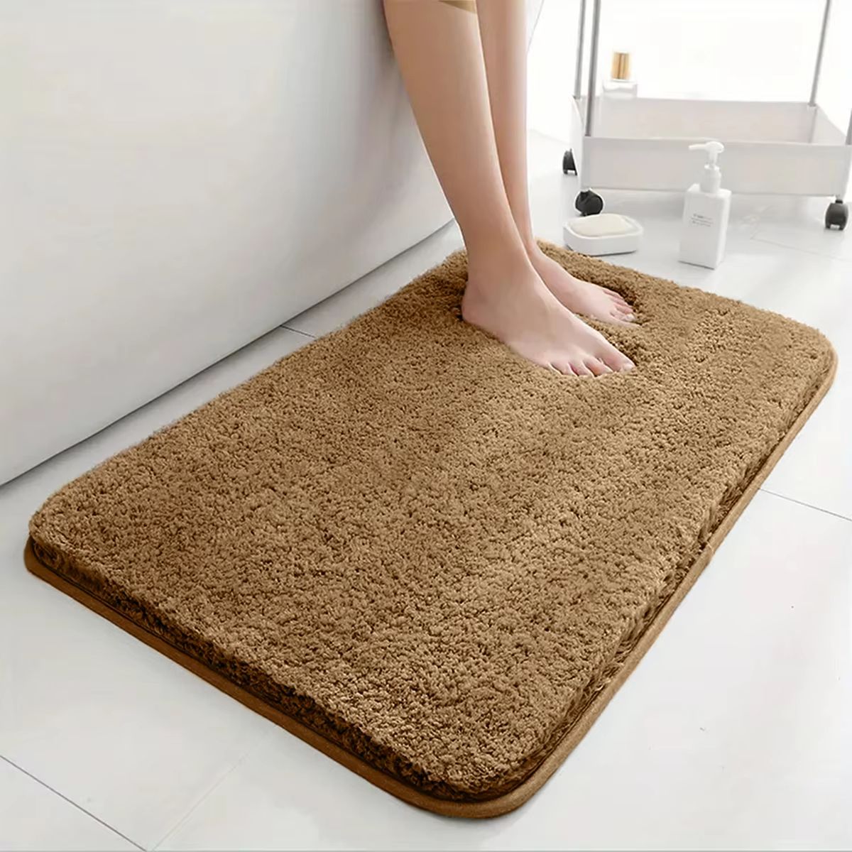 Ultra-Absorbent Anti-Slip Bathroom Mat – Thick, Long-Hair, Machine-Washable Toilet Rug