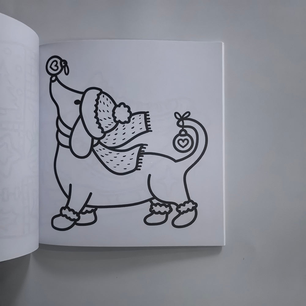 Cozy Girl Christmas Coloring Book for Adults, A Cute and Easy Drawing Book, The Perfect Gift for Party and Birthday
