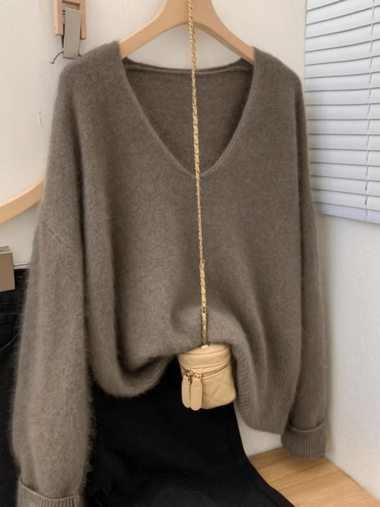 Yangqi Soft Waxy 100% Pure Cashmere V-Neck Sweater – Loose Fit Knit for Autumn & Winter