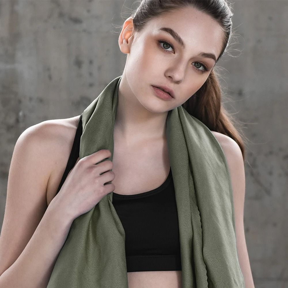 Quick Dry Absorbent Travel Towel for Outdoor, Beach, Gym, and Camping