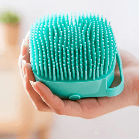 PawEase Soft Silicone Pet Bath Brush – Gentle Grooming and Deep Cleaning Massager