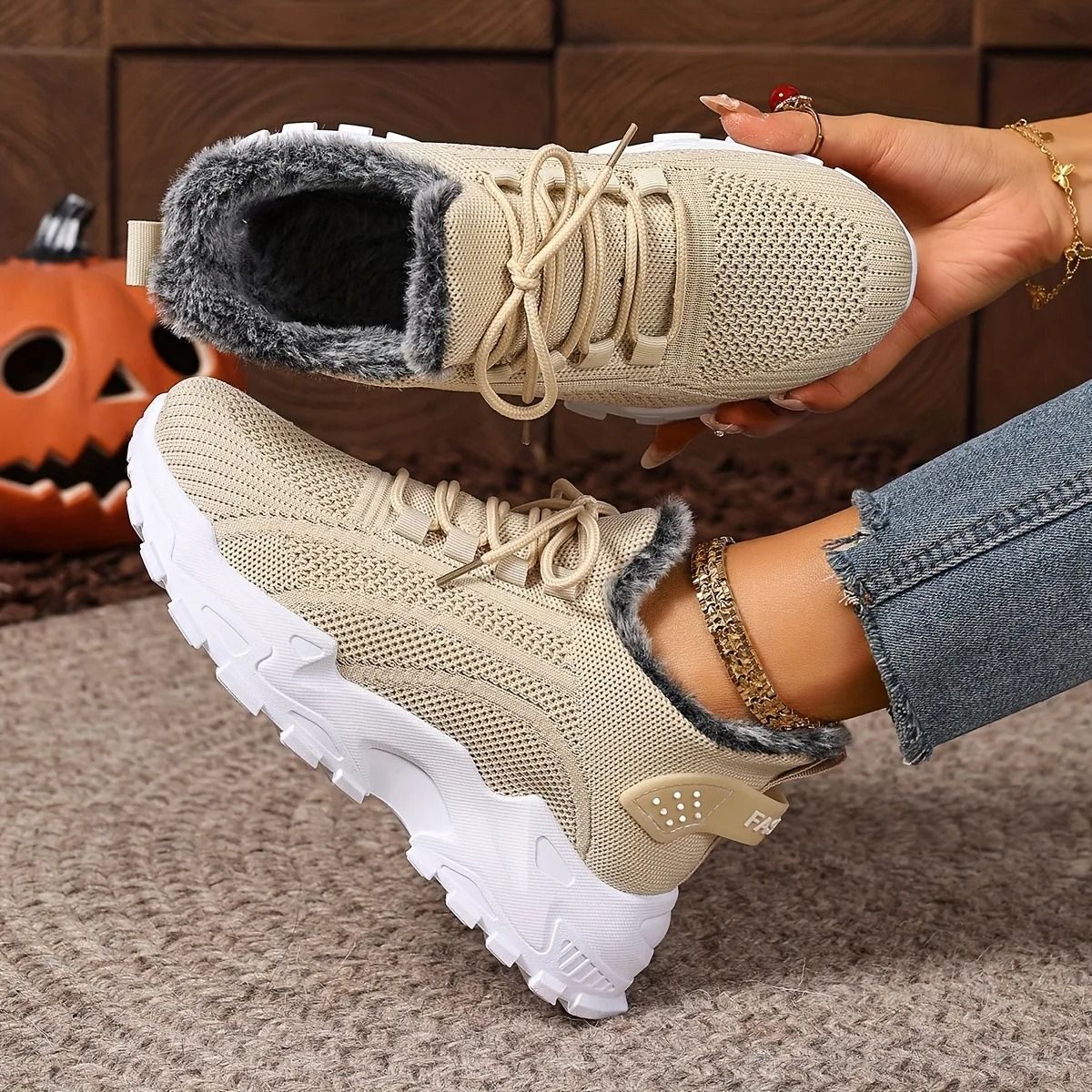 Women Winter Fur Lined Sneakers for Casual Streetwear