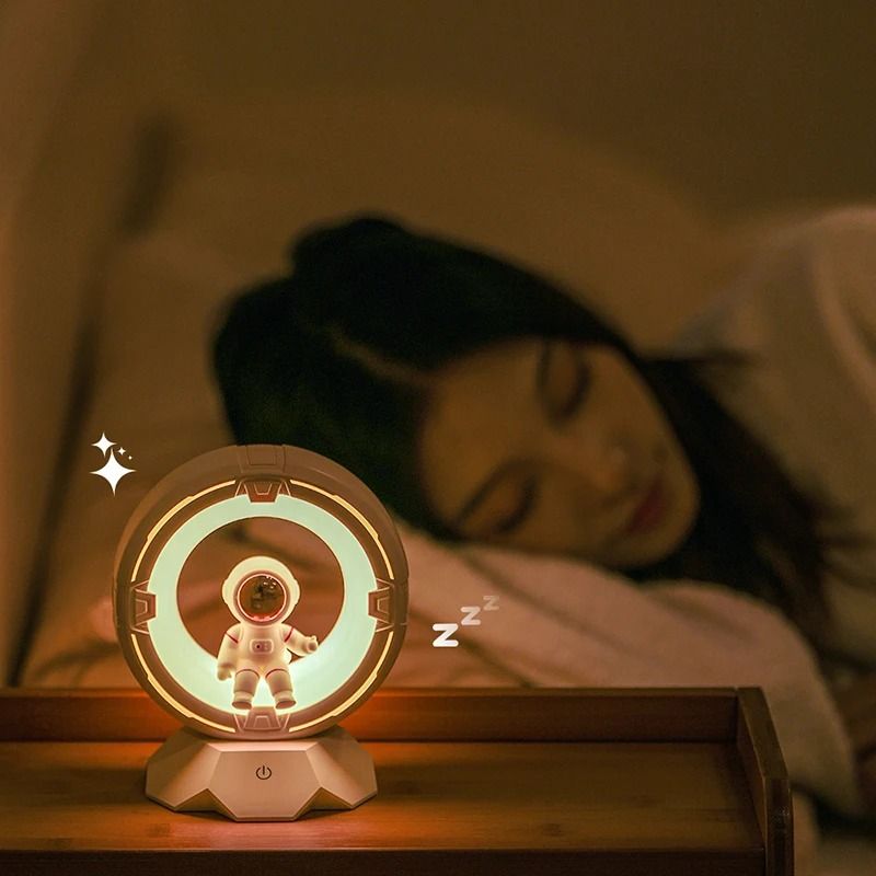Rechargeable Astronaut LED Touch Lamp – Dimmable Night Light for Kids and Bedrooms