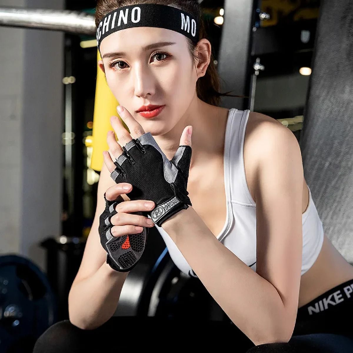 Fitness Cycling Gloves for Men and Women Breathable Anti Slip Training Gloves