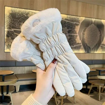 Women Winter Warm Ski Gloves with Fleece Lining and Touch Screen Design