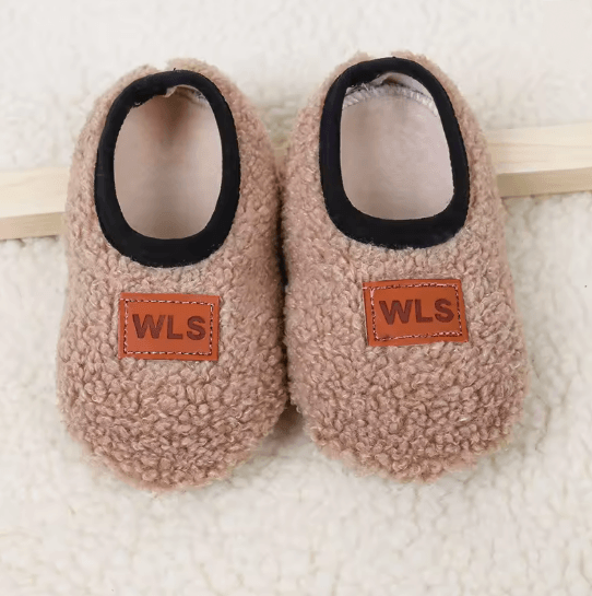 CozySteps Plush Baby Slippers – Soft Anti-Slip Toddler Floor Shoes for Warm Indoor Comfort