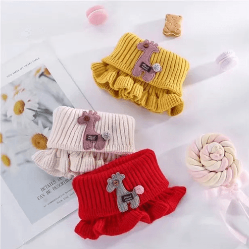 SnuggleGiraffe Knitted Baby Scarf – Soft Winter Neck Warmer for Kids and Toddlers