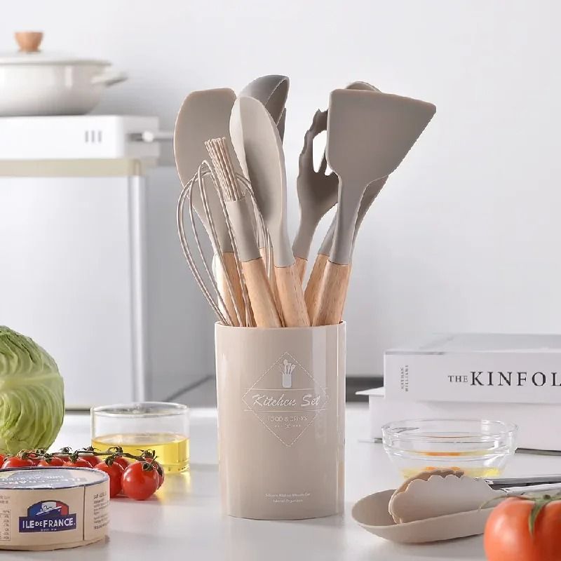 12Pcs Silicone Utensils Set Non Stick Cookware Spatula Shovel Egg Beaters Wooden Handle Kitchenware Cooking Tools