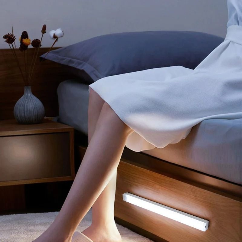 Wireless Rechargeable Motion Sensor LED Bar Light – Magnetic Cabinet and Closet Lamp