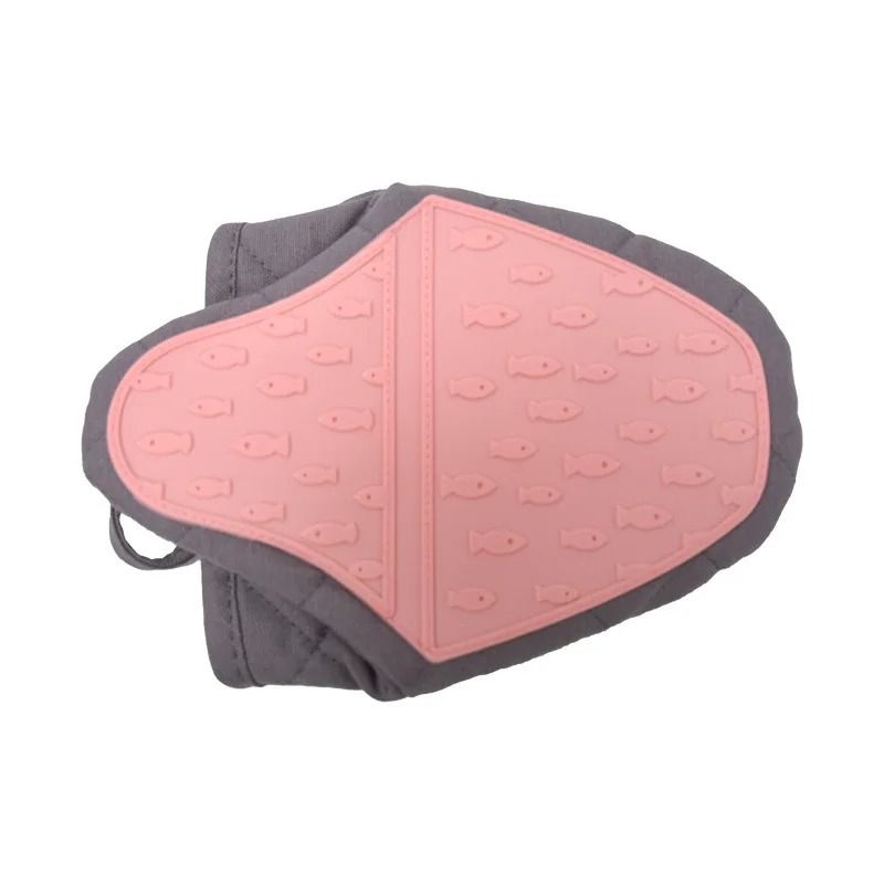 Fish Shaped Silicone Anti Scald Oven Gloves Kitchen Tray Holder