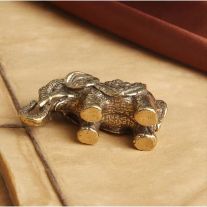 Antique Bronze Mini Elephant Figurines – Solid Copper Tea Pet & Table Decor Set