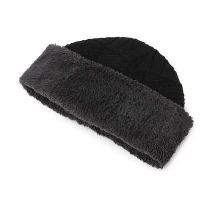 Men windproof hat, outdoor winter scarf, gloves, three piece neckline, one plus cashmere insulated knit hat