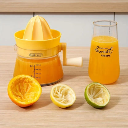 Manual Citrus Juicer with Measuring Container