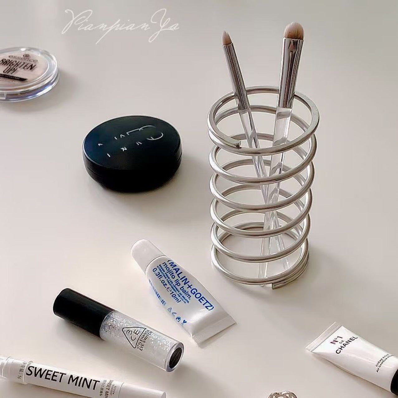 Bathroom Metal Toothbrush Holder, Stainless Steel Makeup Brush Storage Rack, Home Decoration Tool