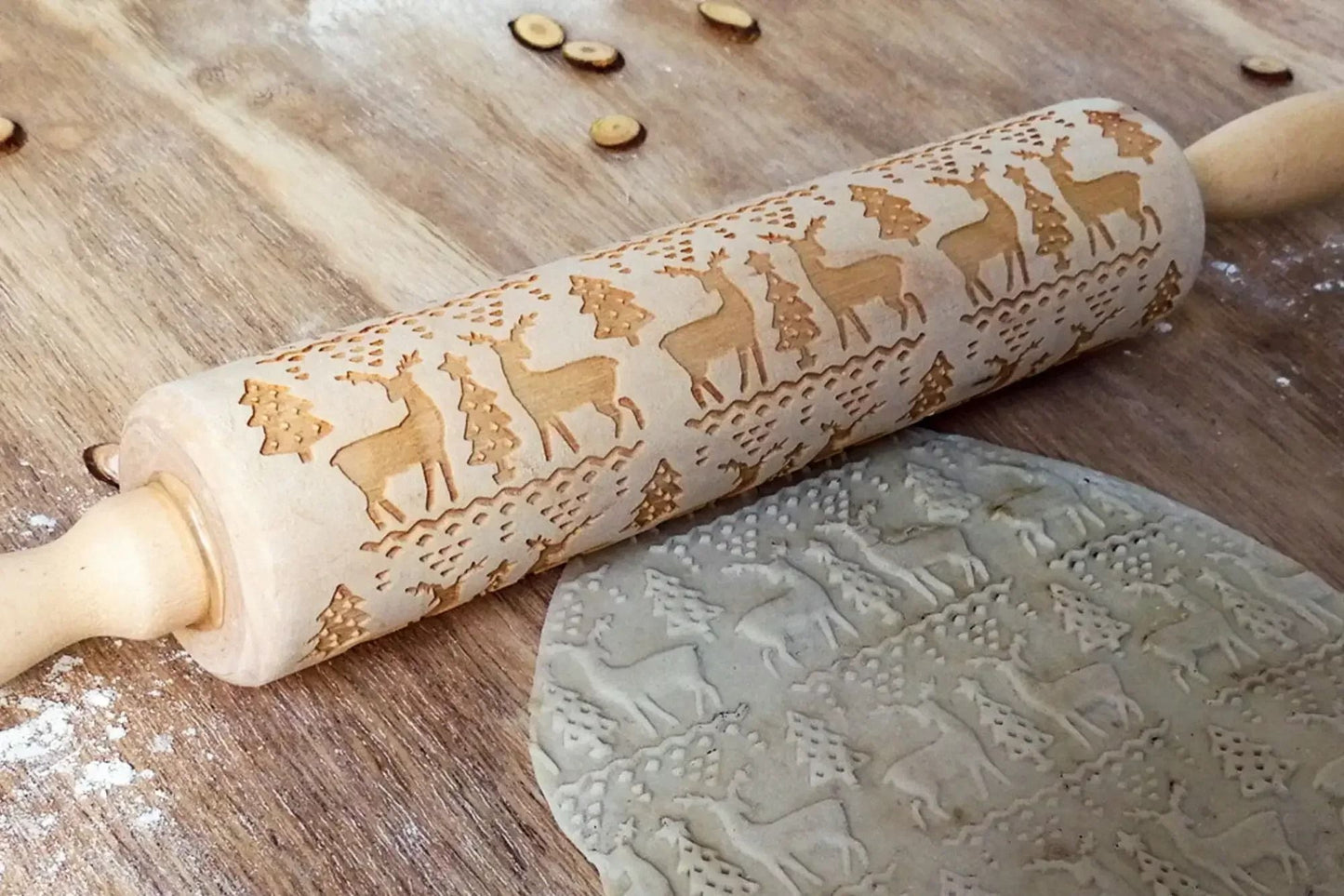 Engraved Wooden Christmas Rolling Pin for Cookies and Baking