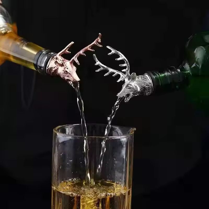 Elegant Deer Head Stainless Steel Wine & Champagne Bottle Stopper – Vacuum Seal Bar Accessory