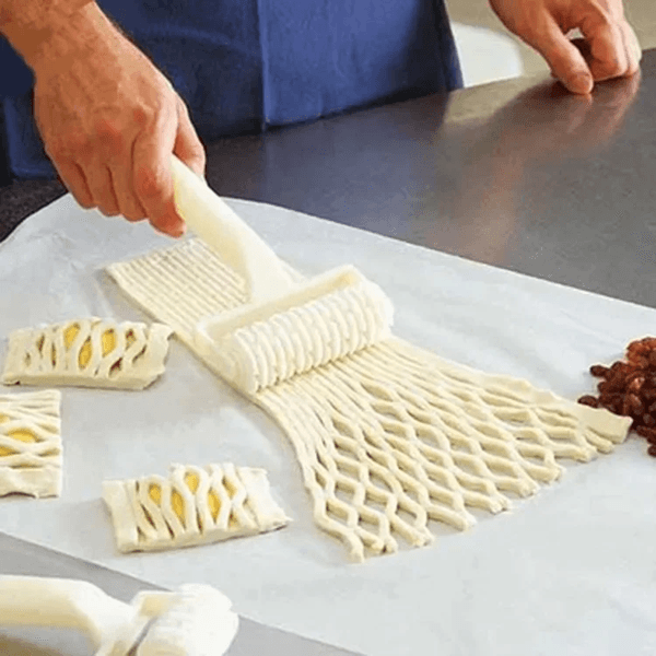 Pastry Lattice Roller Cutter