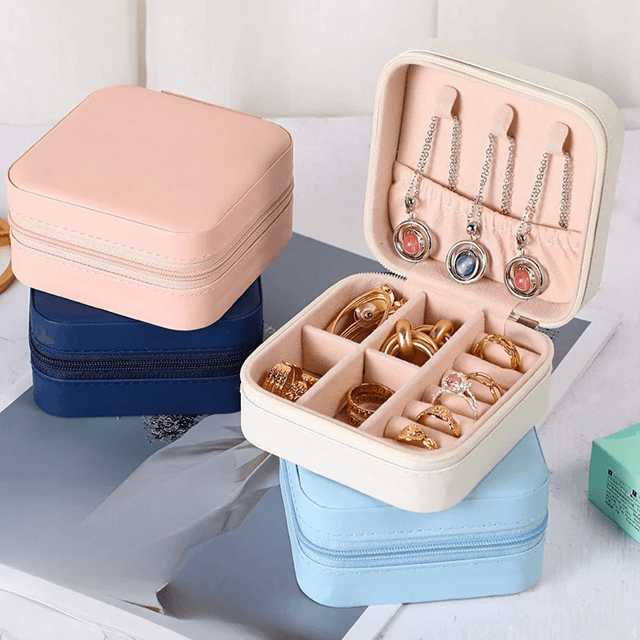 Mini Travel Jewelry Storage Box for Earrings Rings and Necklaces