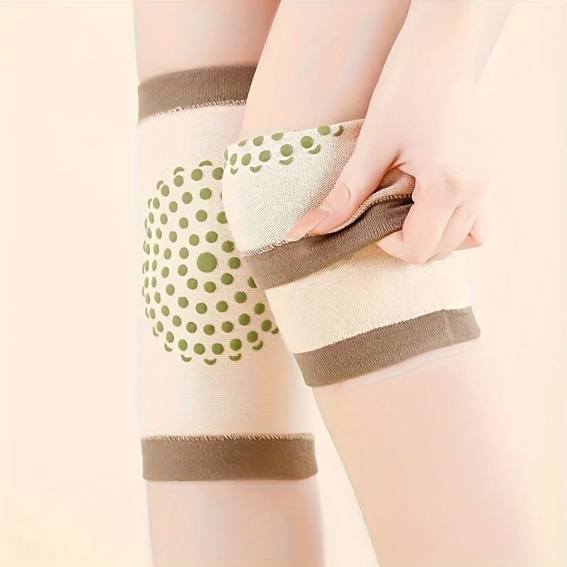 Cozy Warm Wormwood Knee Pads for Joint Comfort and Winter Support