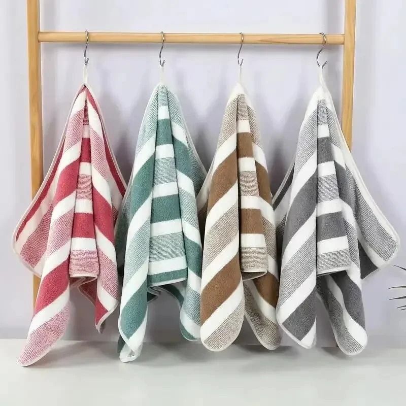 Soft Absorbent Bath Towel Set for Men and Women