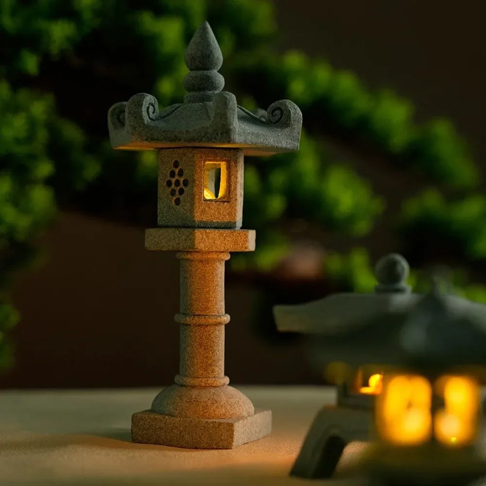 Pagoda Lantern Garden Statue – Zen Landscape Decor for Yard, Bonsai & Aquariums