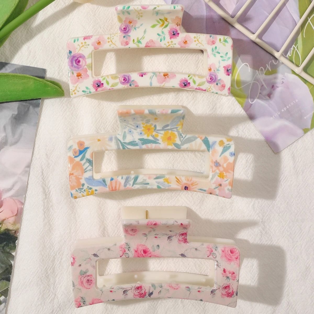 Medium Hair Claw Clips Strong Hold Matte Square Clips for Women and Girls