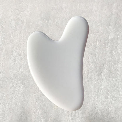 Resin Heart Shaped Scrapping Piece for Massage Back, Neck, and Waist