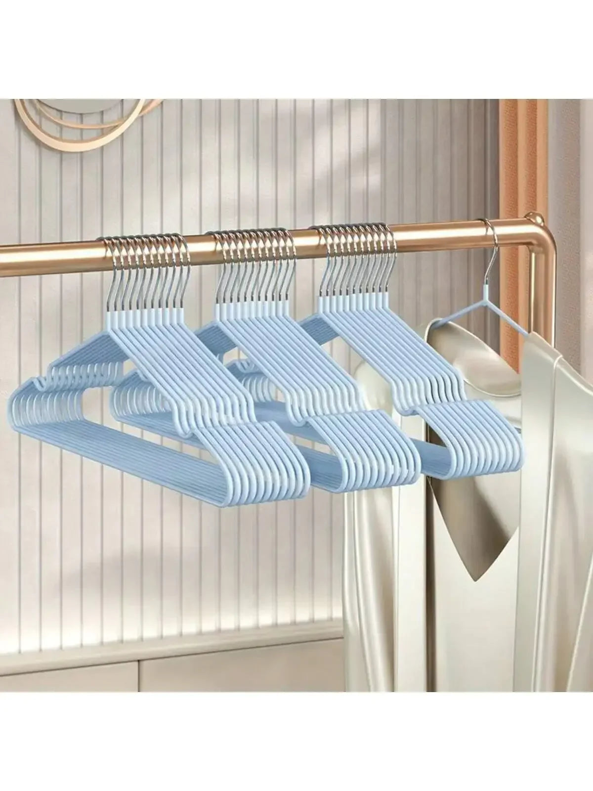 Metal Trace Less No-slip Clothes Hangers, Durable Strong Clothes Racks, Space Saver For Bedroom Organisation