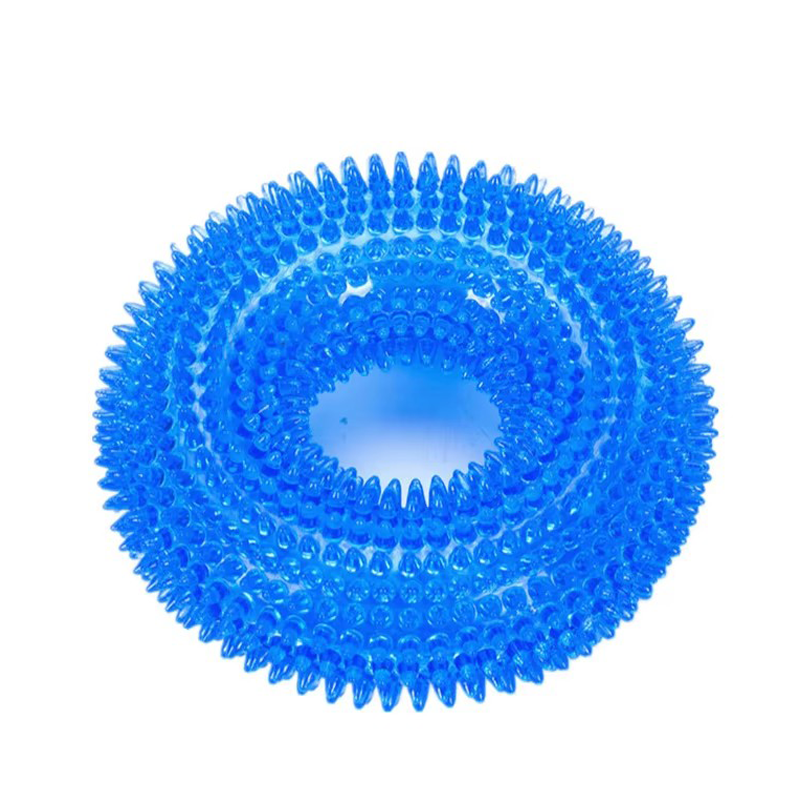 Natural TPR Rubber Dog Chew Toy Interactive Squeaky Thorn Ring for Puppy Teeth Cleaning and Grinding