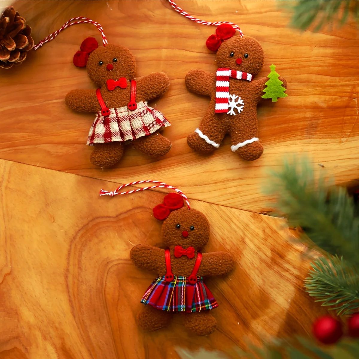 3-Piece Christmas Gingerbread Man Hanging Ornaments – Festive Tree Pendants for Holiday Decor & New Year Gifts