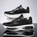 black / white