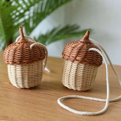 Acorn Rattan Bucket Bag – Handwoven Woven Shoulder Bag for Boho Beach Days & Cute Storage