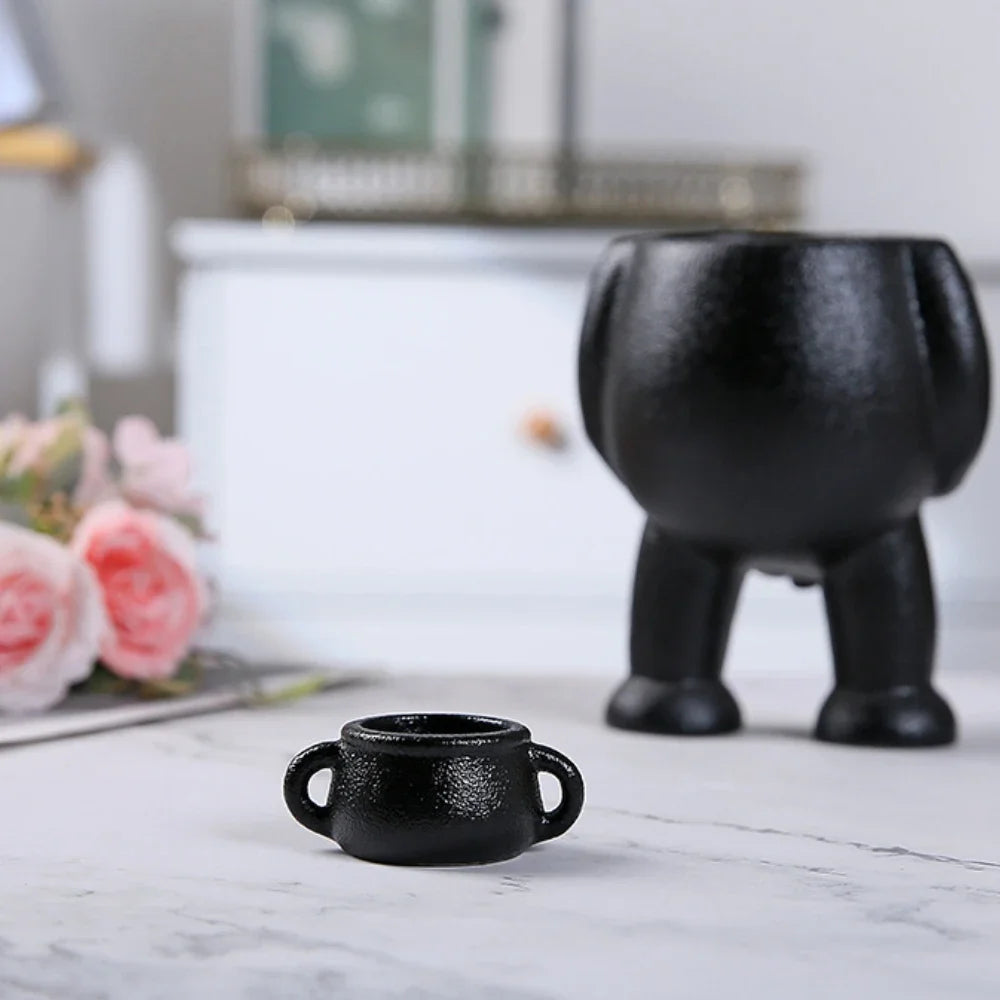 Light Luxury Succulent Ceramic Flowerpot, Human Creative Desktop Planter, Simple Decorative Flowerpot for Desk