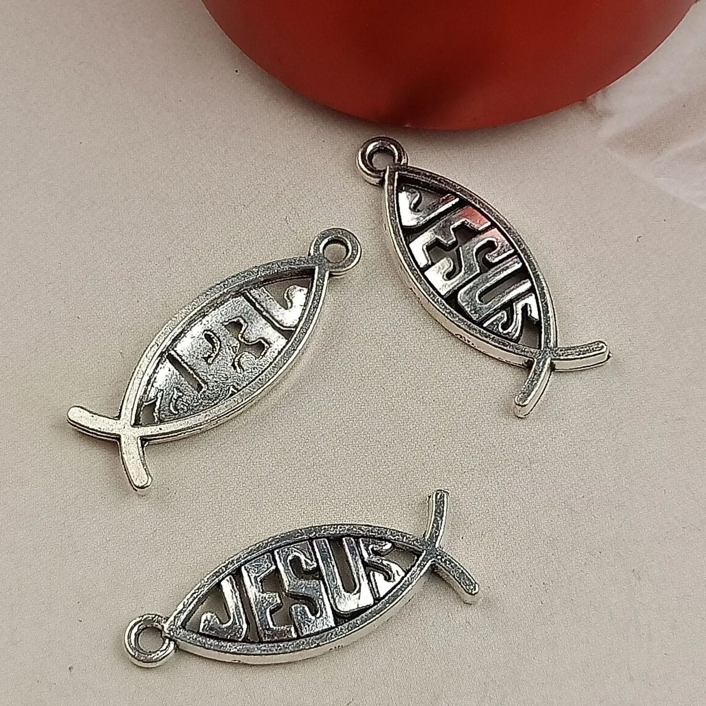 Vintage Hollow Jesus Fish Key Chain Charms for Jewelry Making