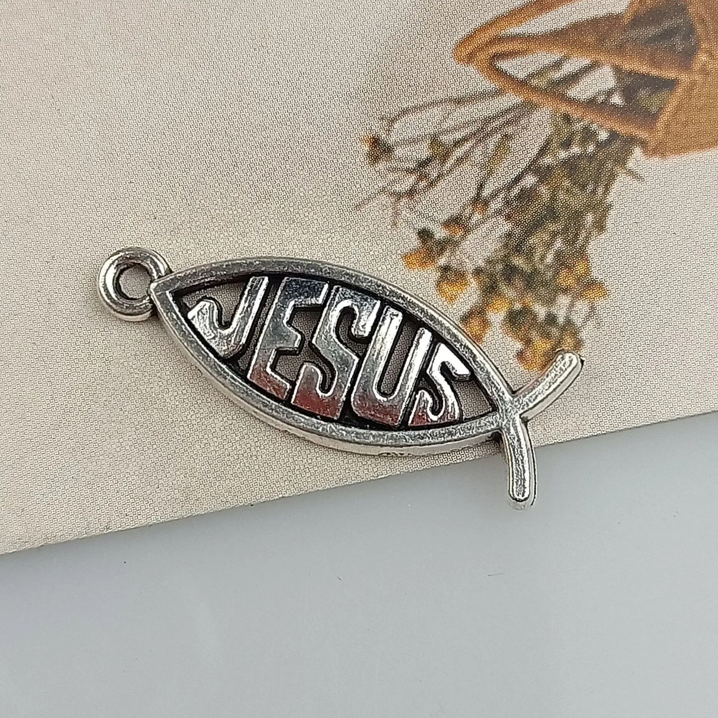 Vintage Hollow Jesus Fish Key Chain Charms for Jewelry Making