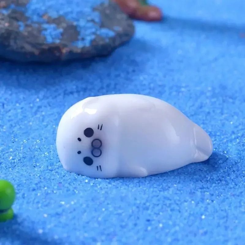 Ocean Series Mini Resin Figurines For Aquarium And Decor