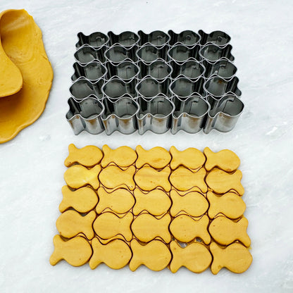 Mini Goldfish Cookie Cutter Mold – Multi-Cavity Fish Biscuit & Cracker Maker for DIY Snacks