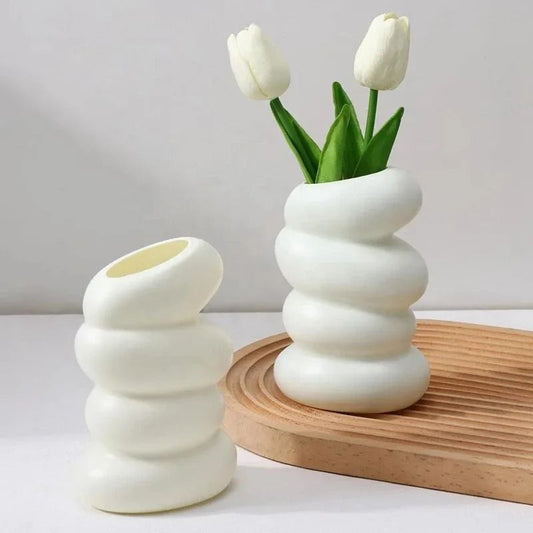 Nordic Spiral White Creative Flower Arrangement Vase