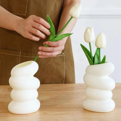 Nordic Spiral White Creative Flower Arrangement Vase