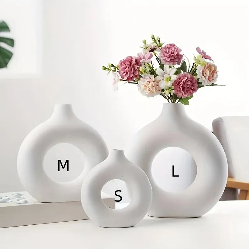 Durable Plastic Modern Decorative Donut Vase